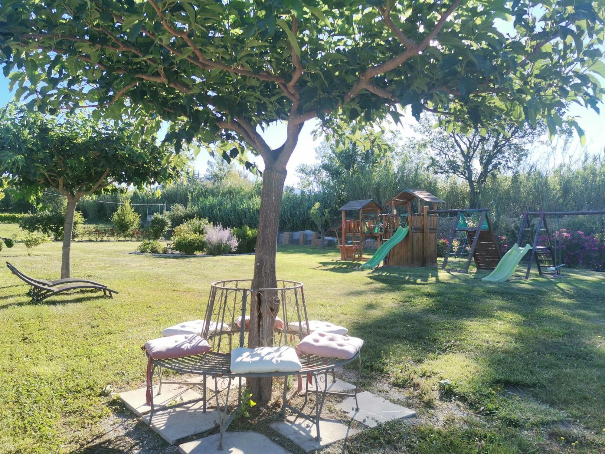 Gîte en Provence Modene Exterior foto
